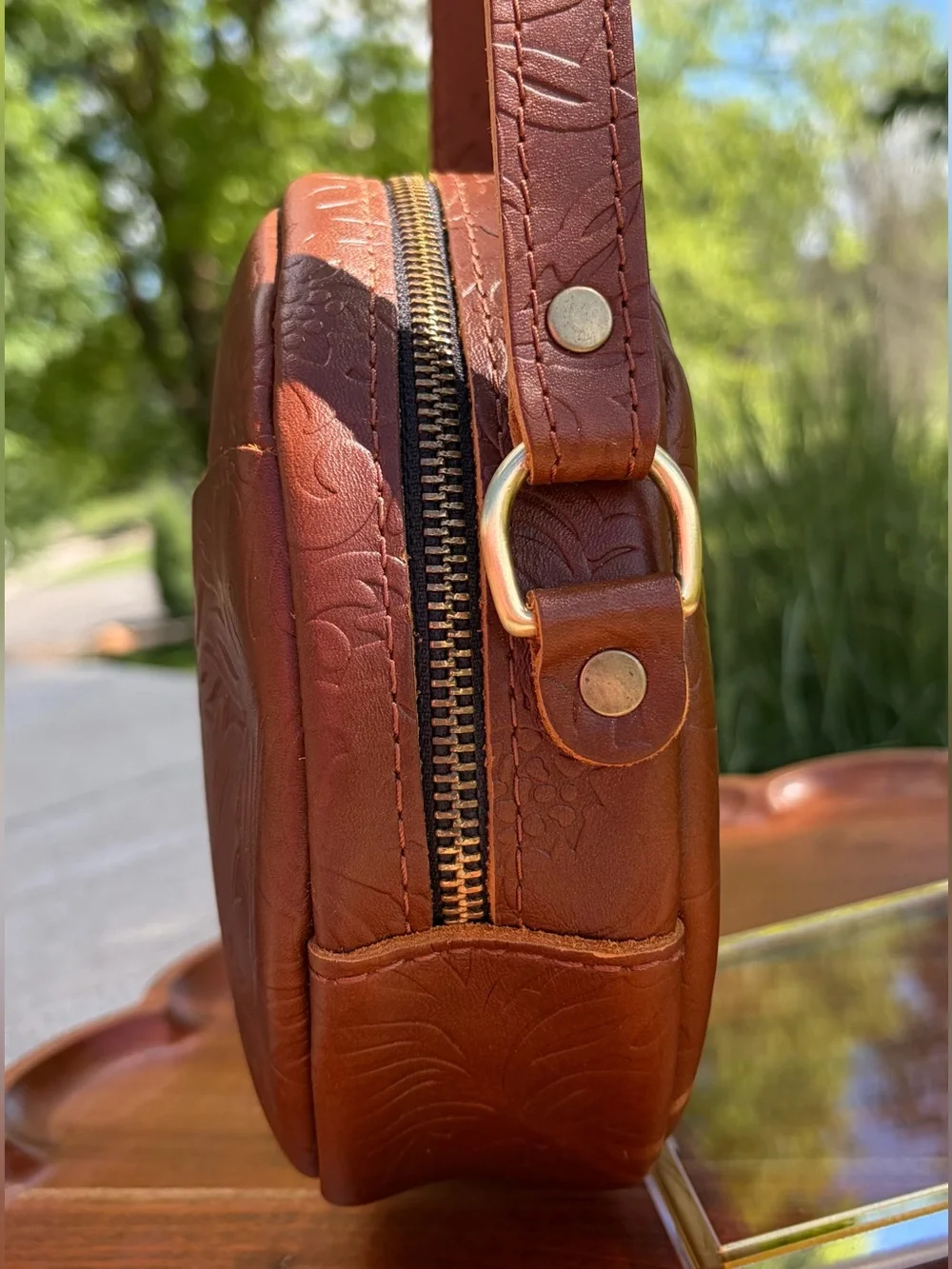 Portland Leather Meadow Embossed Small Circle Crossbody Like New